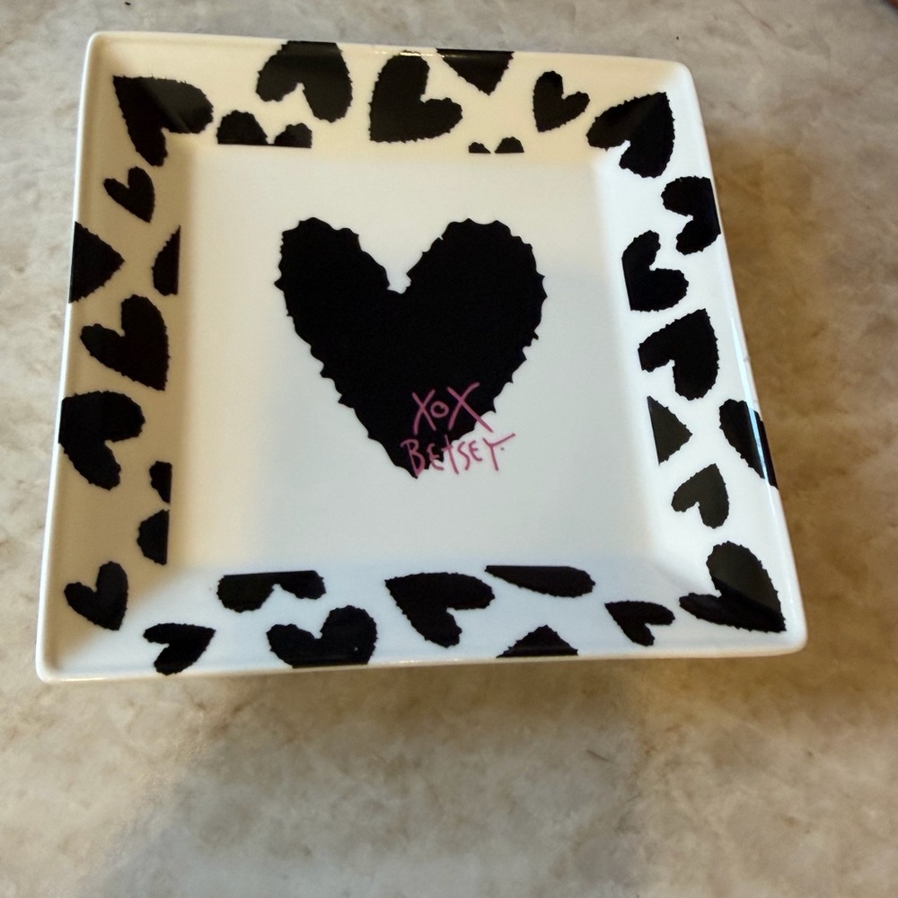 Betsey Johnson heart XOX trinket dish or plate